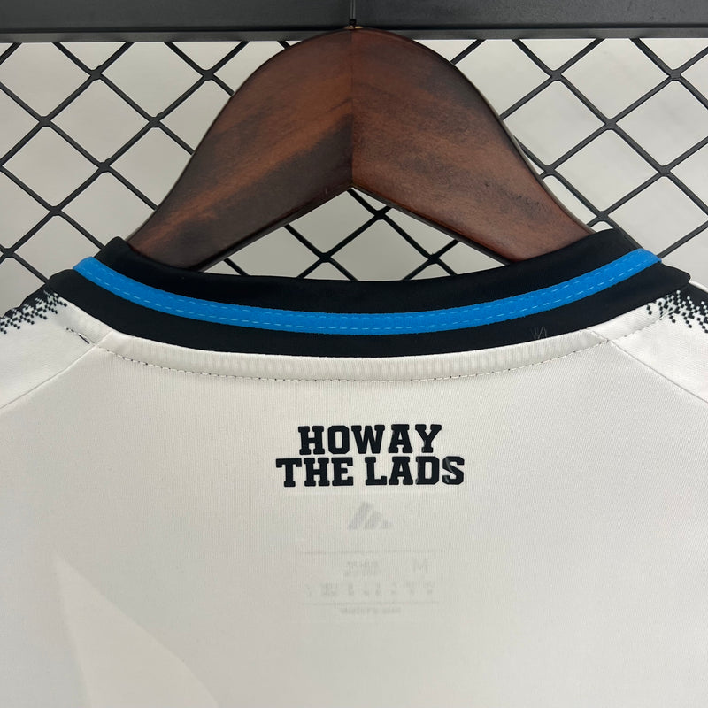 Camisa Newcastle Titular 25/26 - Versão Torcedor