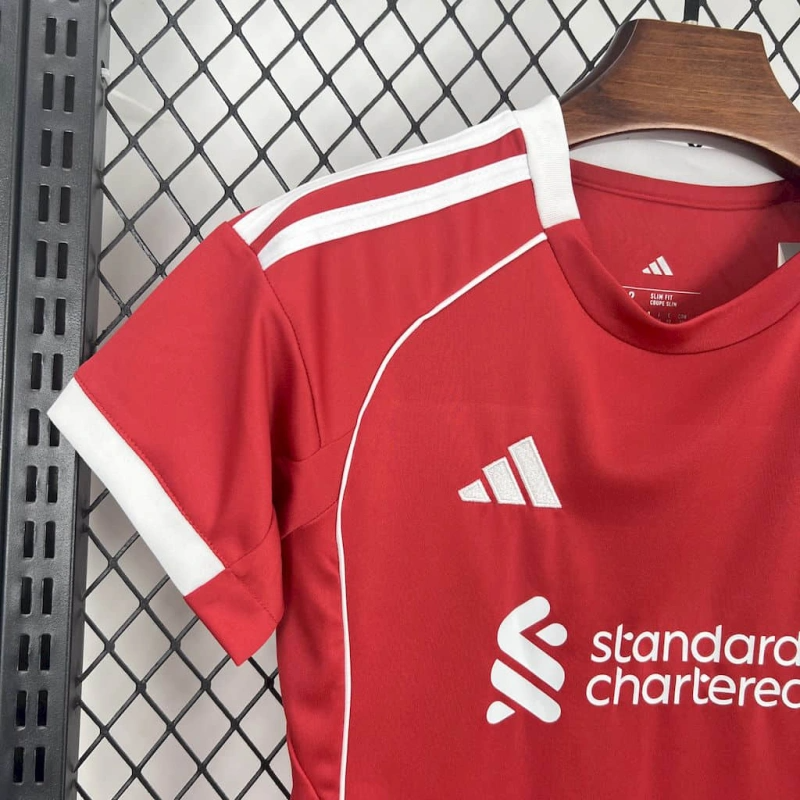 Kit Infantil Liverpool Titular 25/26