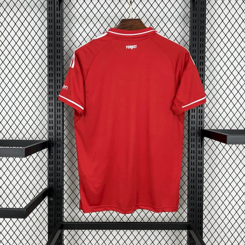 Camisa Nottingham Forest Home 25/26 - Versão Torcedor