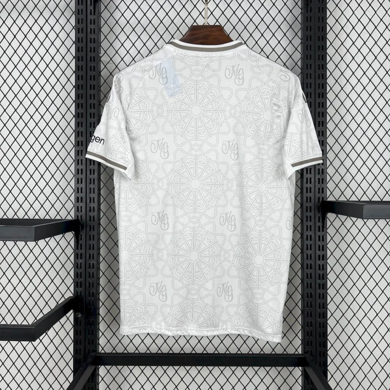 Camisa Nottingham Forest Away 25/26 - Versão Torcedor