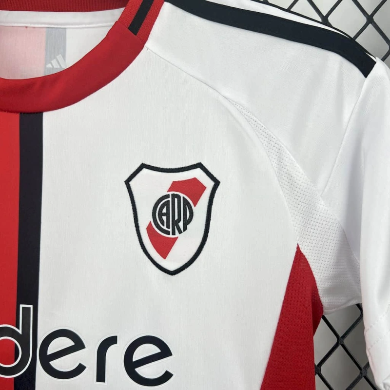 Kit Infantil River Plate Titular 25/26